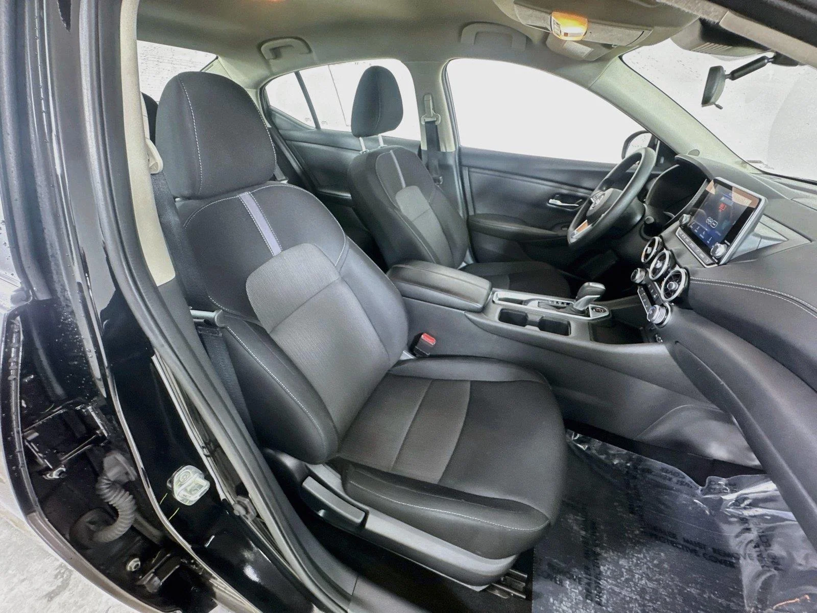 Used 2025 Super Black Nissan SV image 25