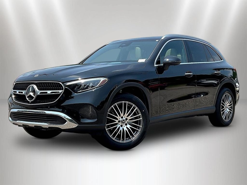 Certified Used 2024 Black Mercedes-Benz GLC 300 image 3