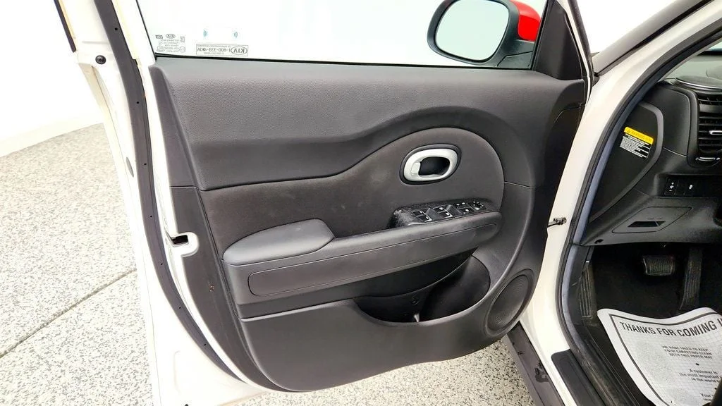 Used 2019 Clear White/Red Roof Kia + Automatic w/ Designer Pkg image 11