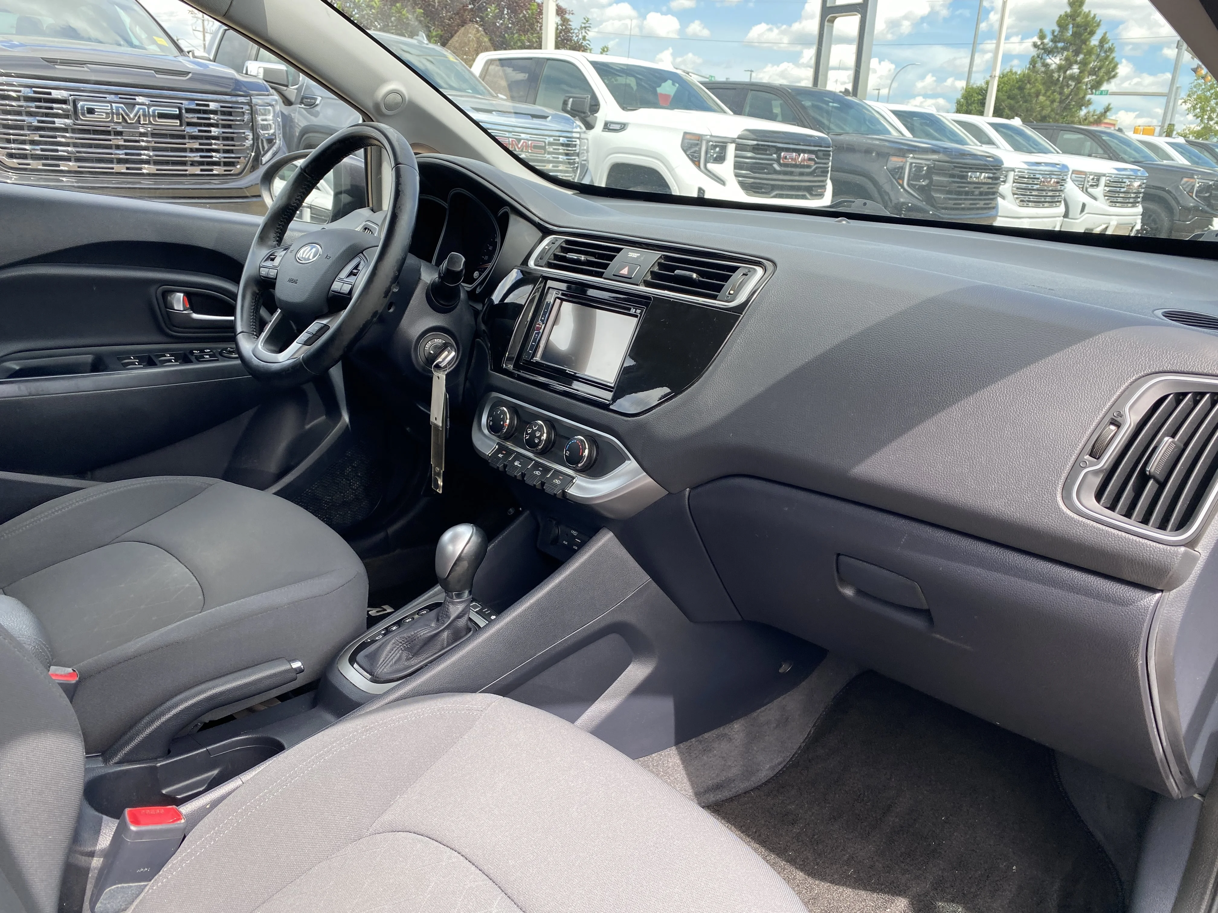 Used 2017 Gray Kia EX Special Edition * HEATED SEATS * AUTOMAITC TRANS * image 18