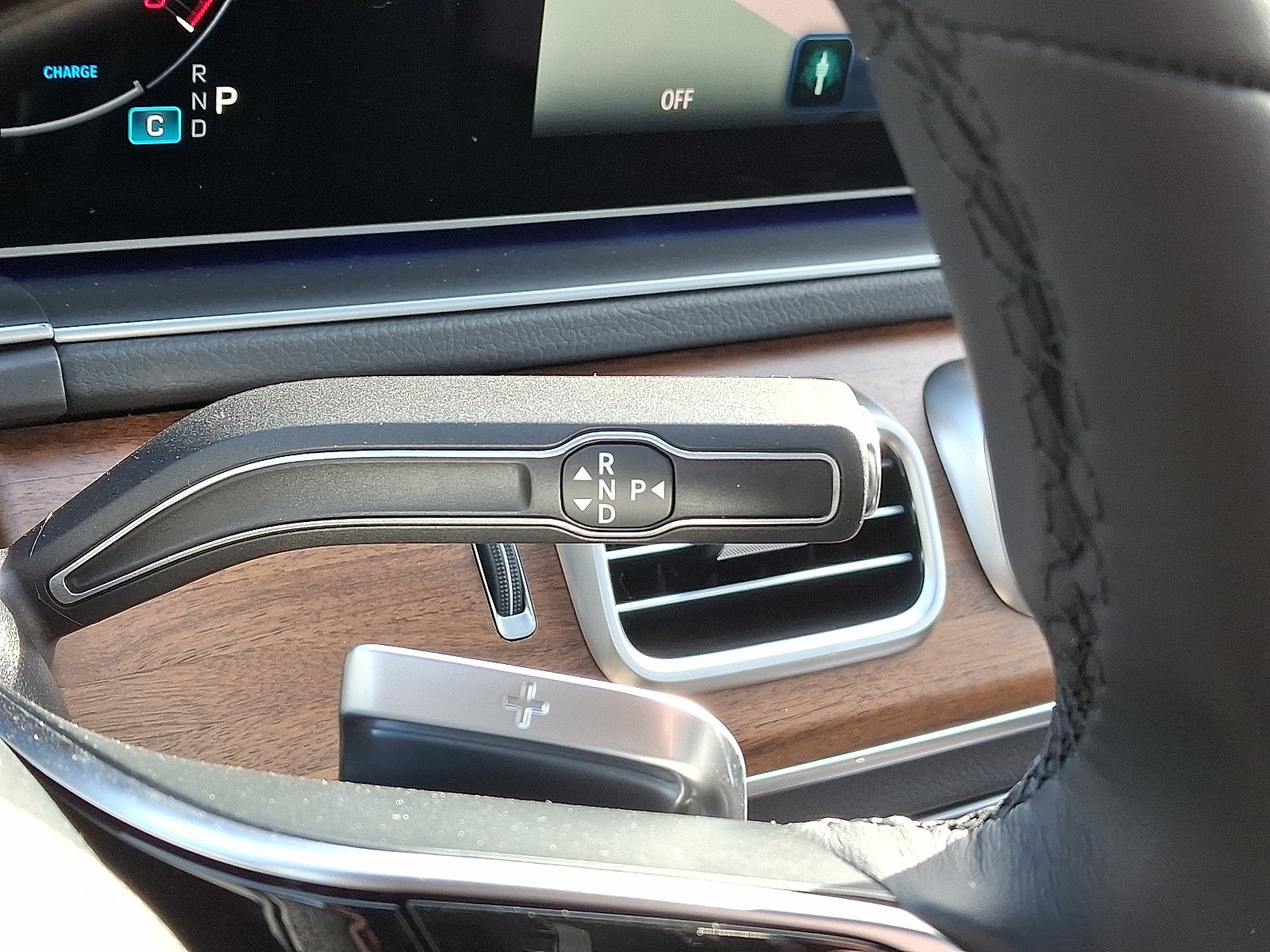 New 2026 Obsidian Black Metallic Mercedes-Benz GLE 350 image 13