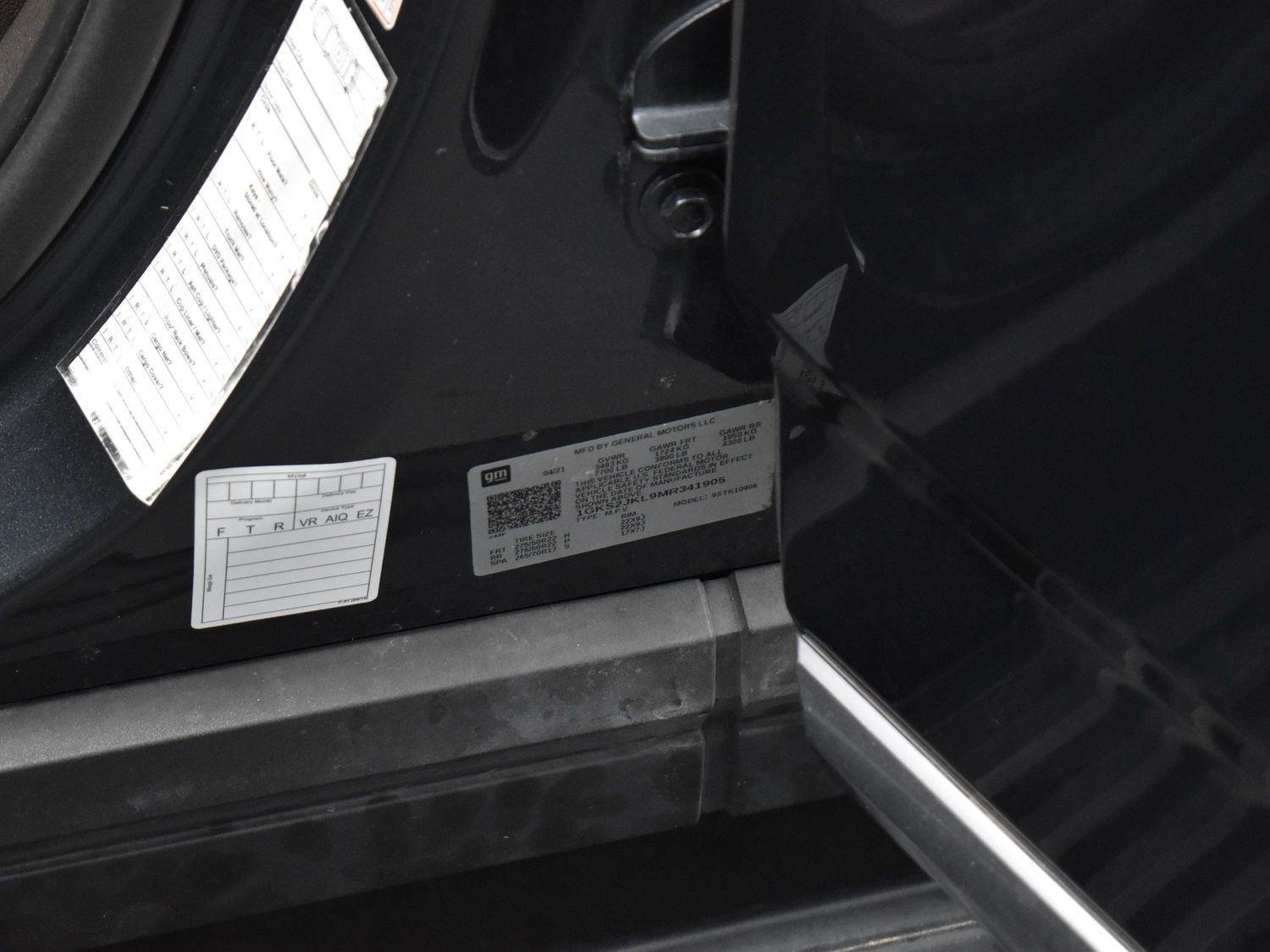 Used 2021 Hunter Metallic GMC Denali image 39