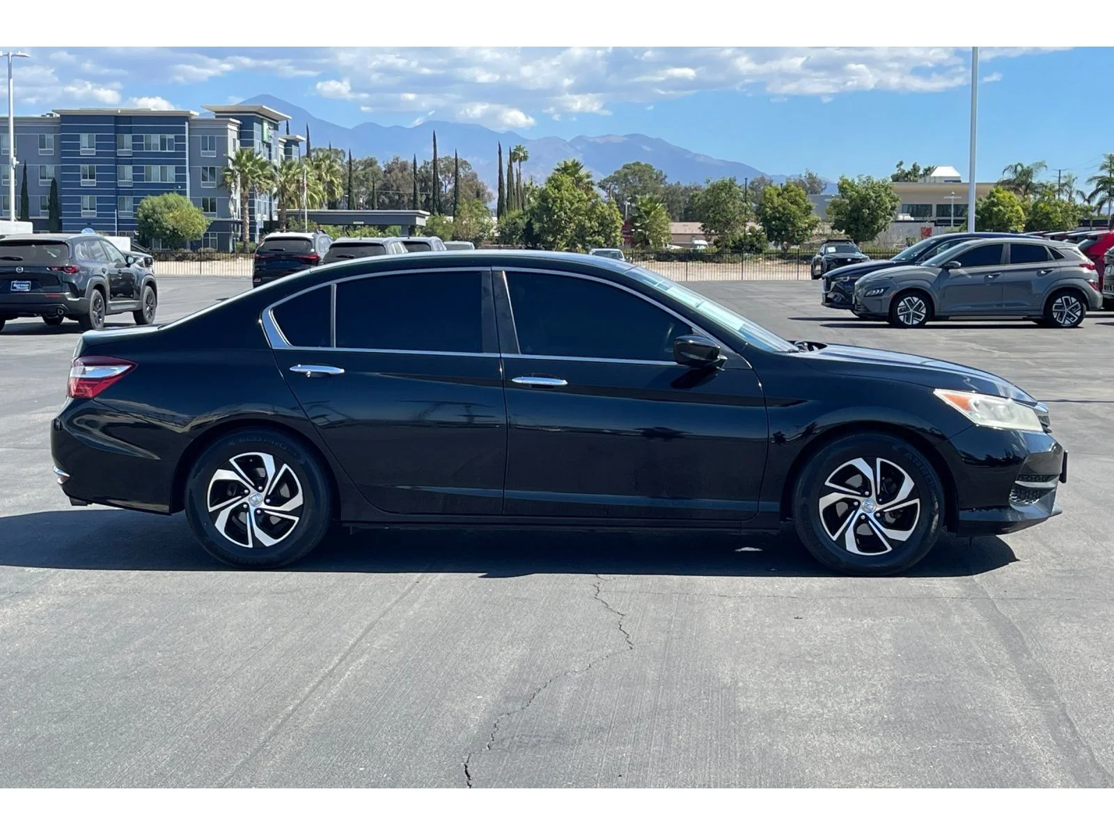 Used 2017 Crystal Black Pearl Honda LX image 7
