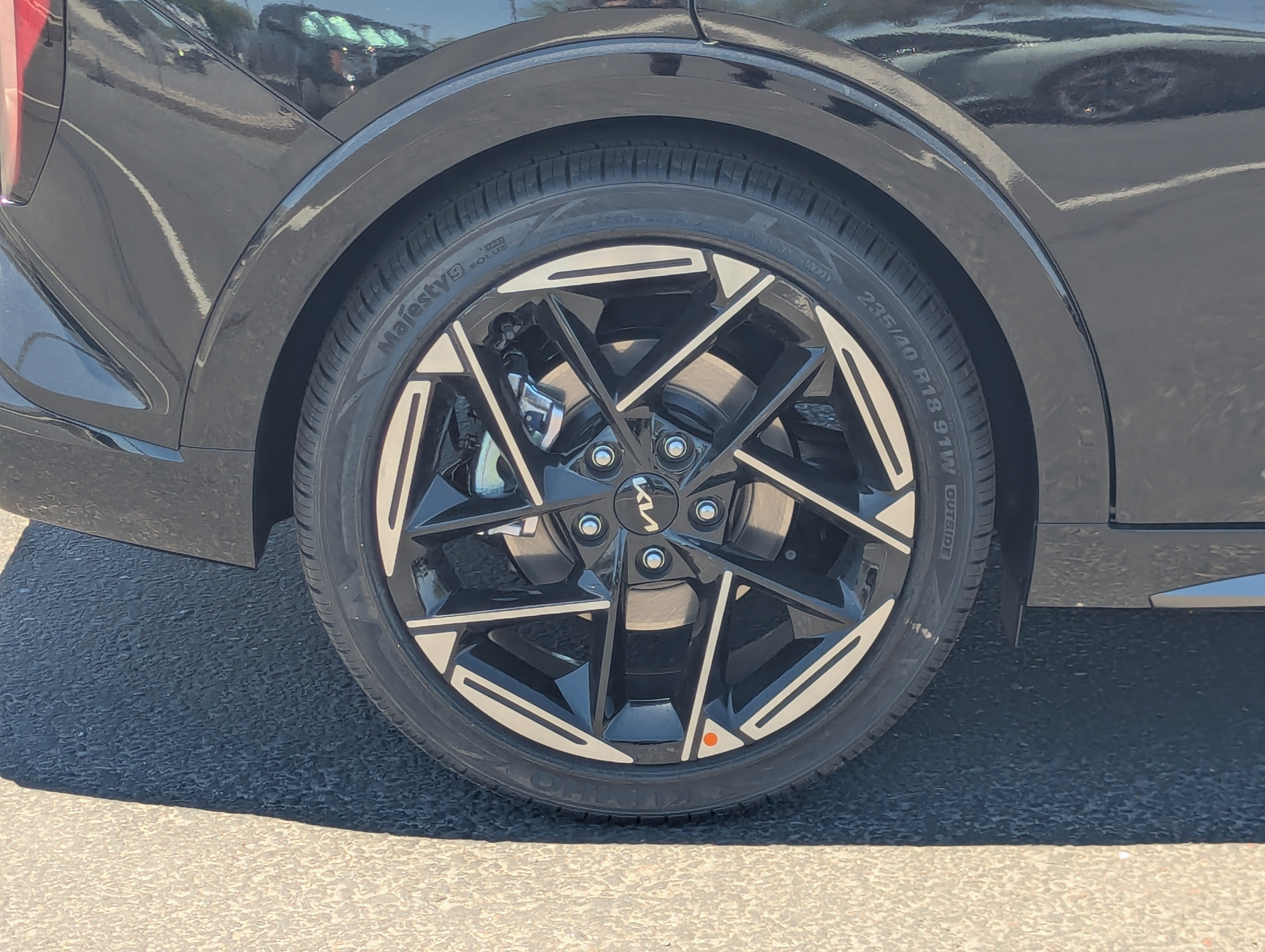 New 2026 Aurora Black Pearl Kia GT-Line image 7