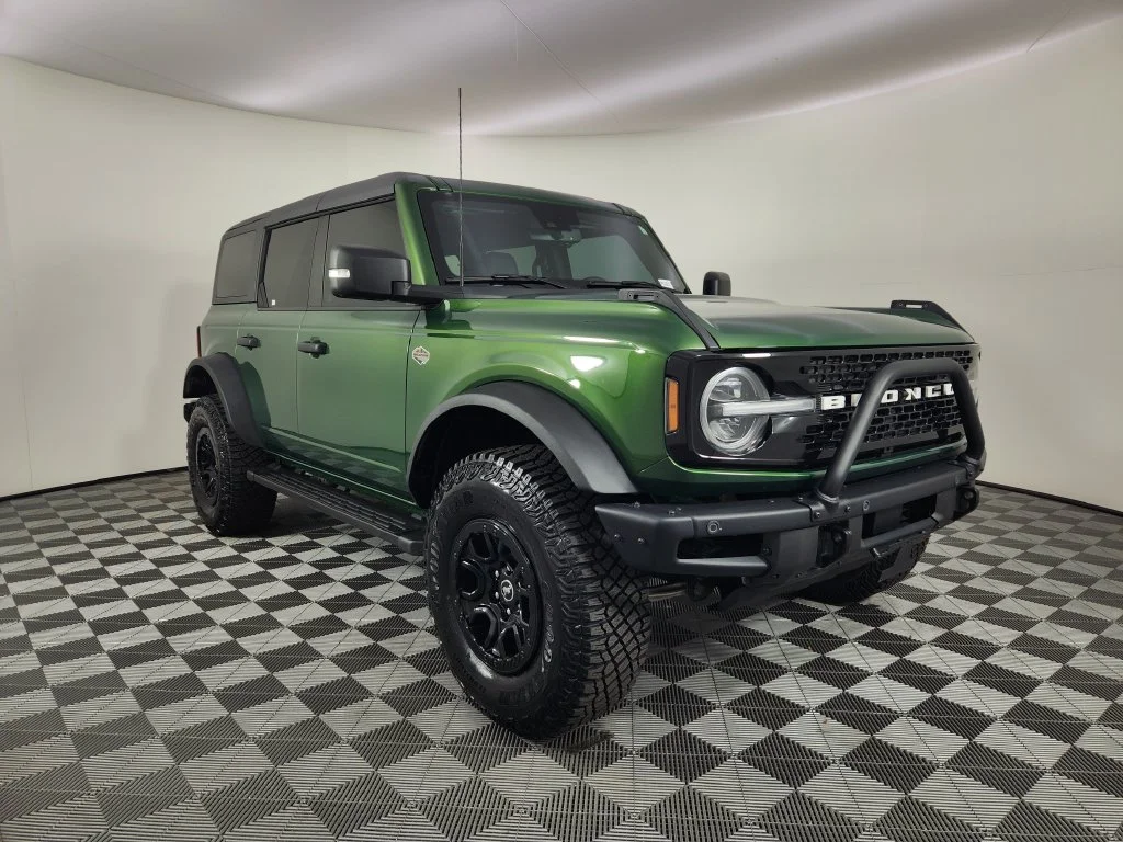Used 2024 Green Ford Wildtrak image 7