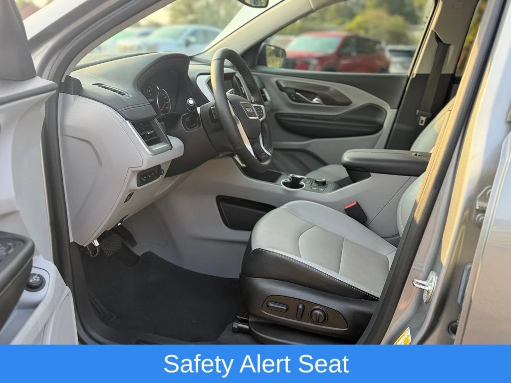 Used 2023 Silver GMC SLT image 29