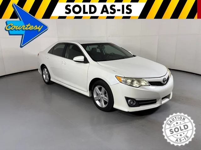 2014 Toyota Camry SE