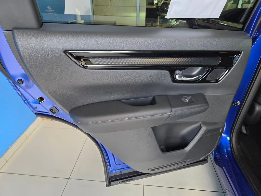 Certified Used 2025  Honda Sport Touring image 19
