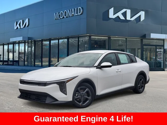 2025 Kia K4 LXS
