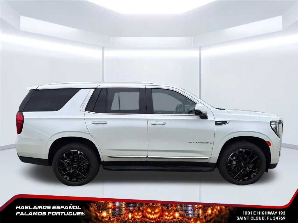 Used 2022 WHITE FROST TRICOAT GMC SLT image 6