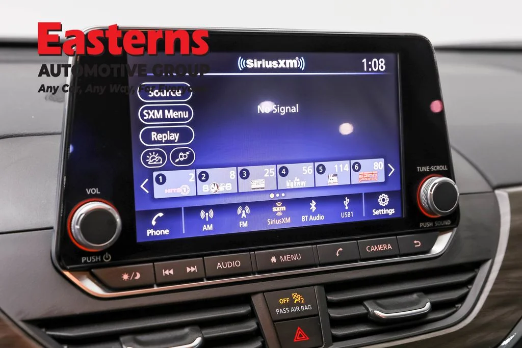 Used 2025 Red Nissan 2.5 SV image 19
