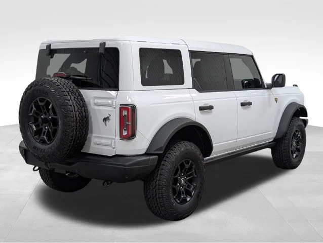 New 2026 Oxford White Ford Badlands image 49