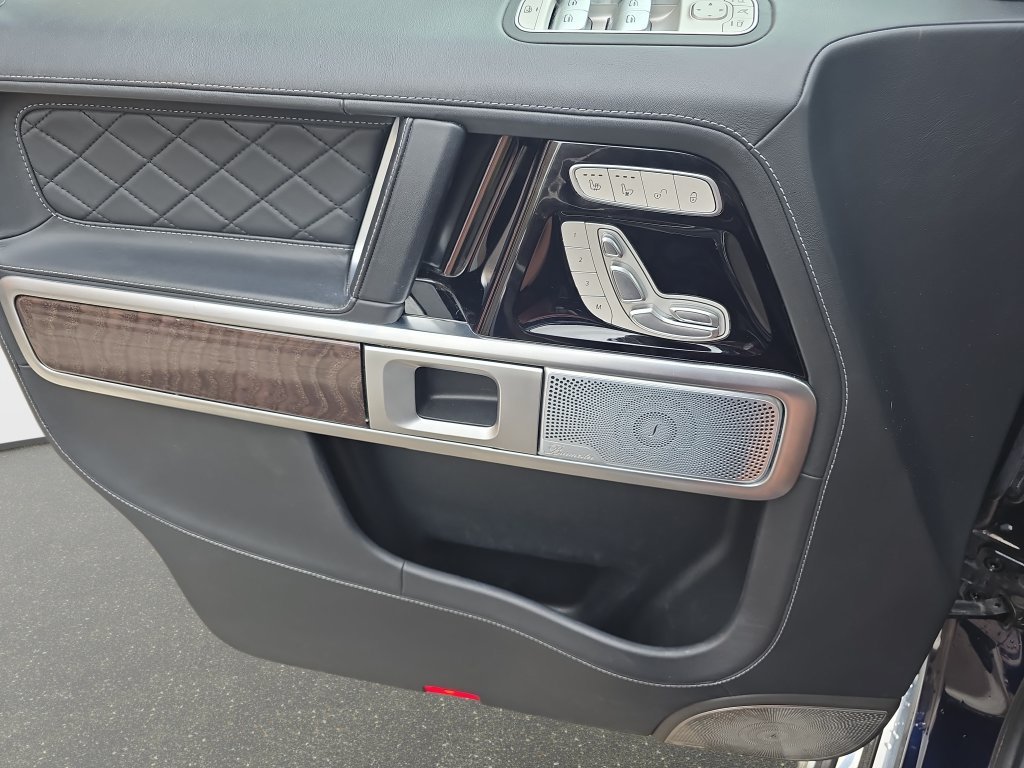 Used 2022 Blue Mercedes-Benz G 63 AMG® image 30