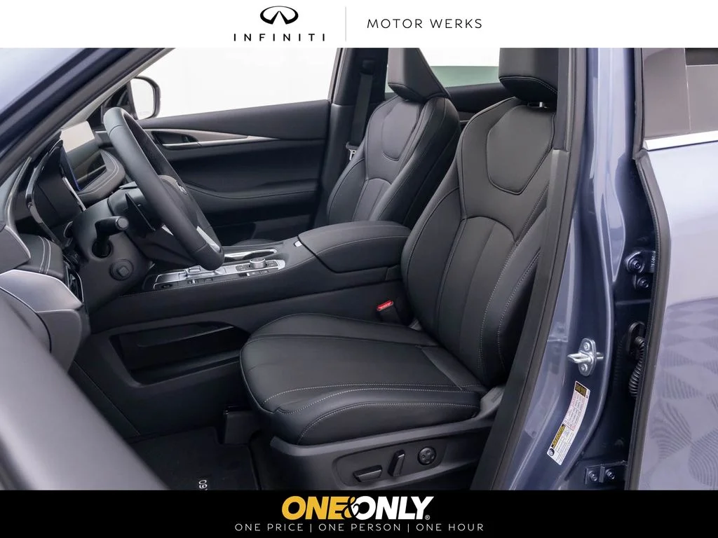New 2027 MOONBOW BLUE INFINITI Luxe AWD image 15