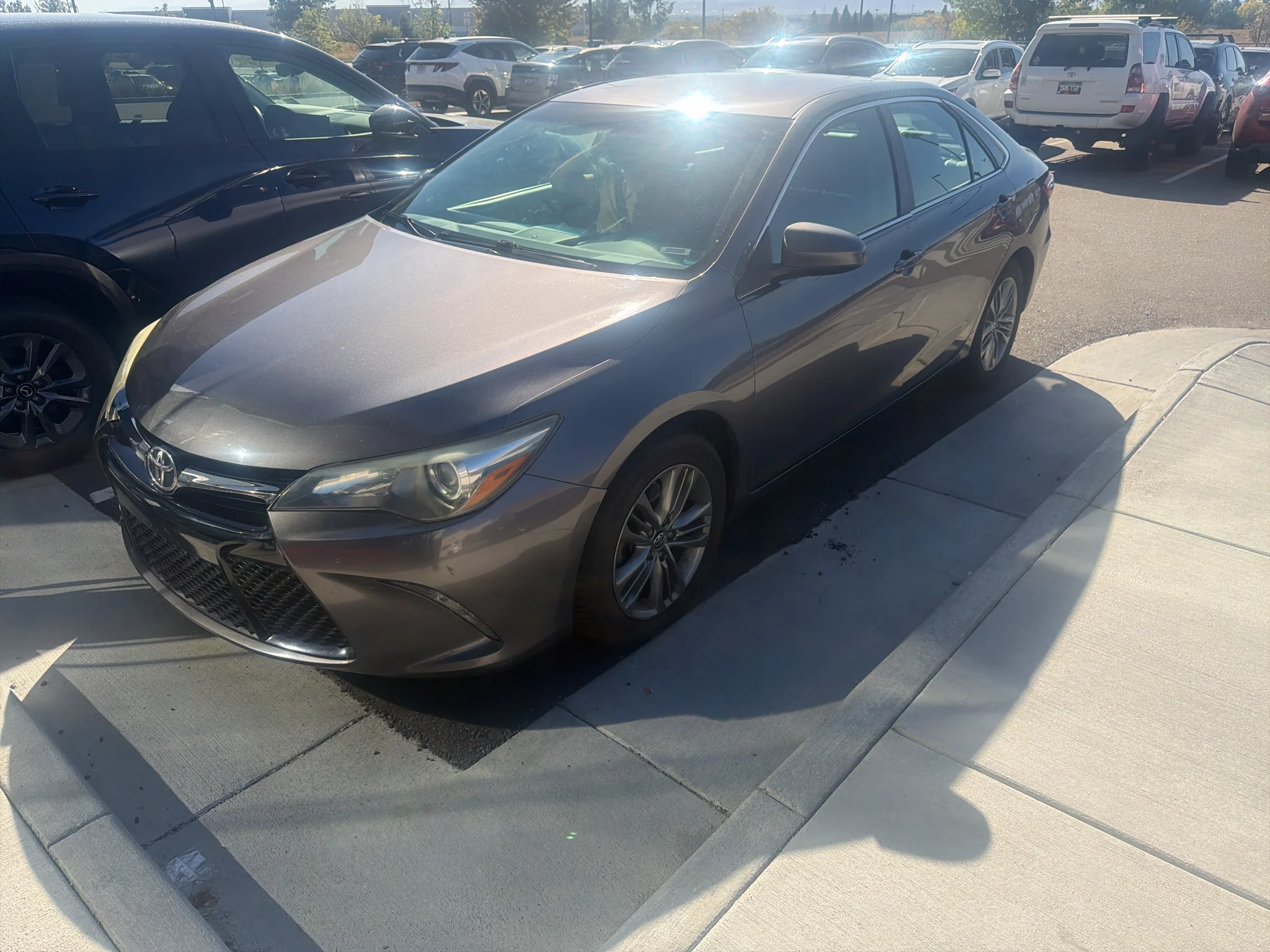 Used 2016 Predawn Gray Mica Toyota SE image 1