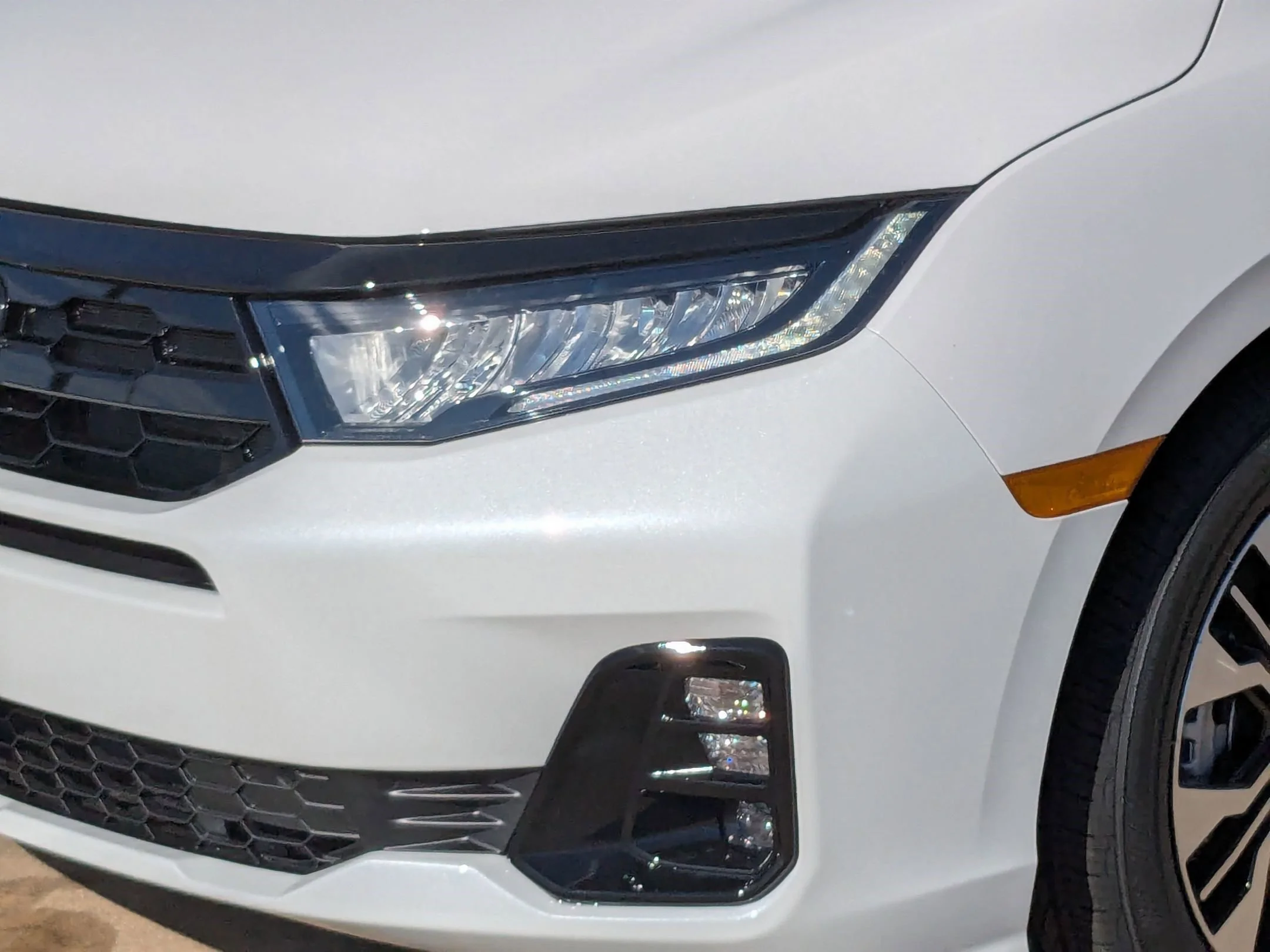 New 2026 Platinum White Pearl Honda Elite image 10