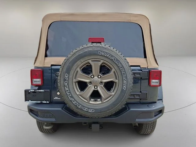 Used 2018 Black Jeep Unlimited Sport image 9