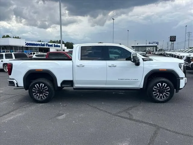 2026 GMC Sierra 2500HD Denali Ultimate - Photo 14