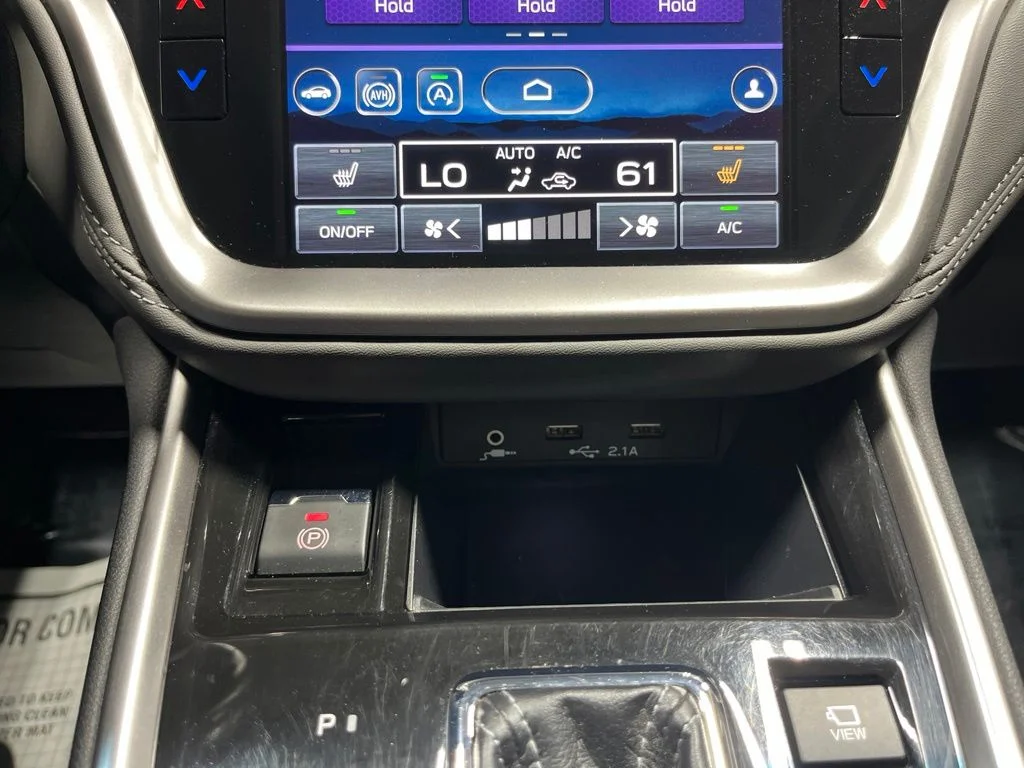 Used 2020 Green Metallic Subaru Onyx Edition XT image 24