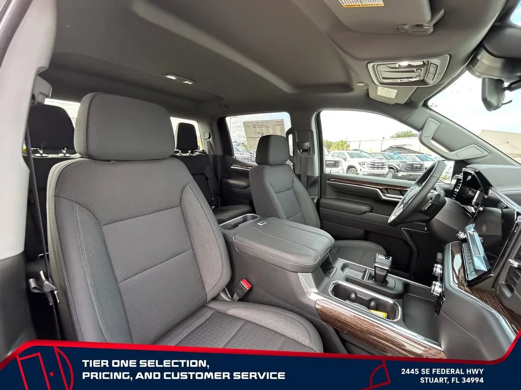 New 2026 Summit White GMC Elevation image 15