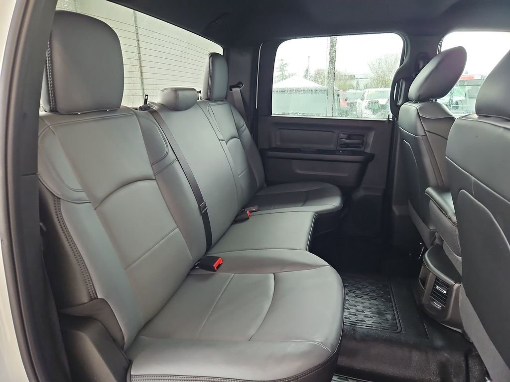 New 2026 Bright White Clearcoat RAM Tradesman image 27