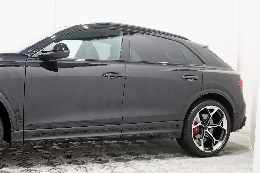 Used 2026 Black Audi 4.0T image 3