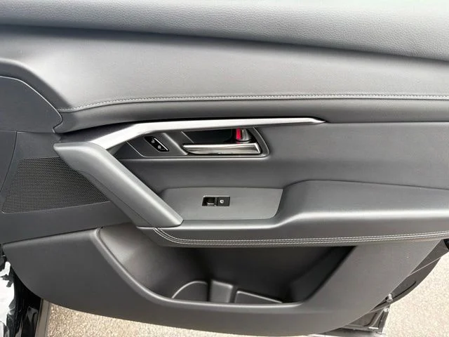 New 2026 Jet Black Mica Mazda 2.5 S Select AWD image 36