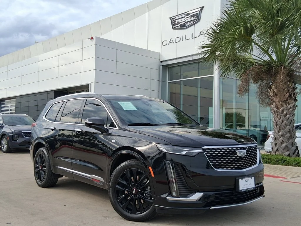 2025 Cadillac XT6 Luxury