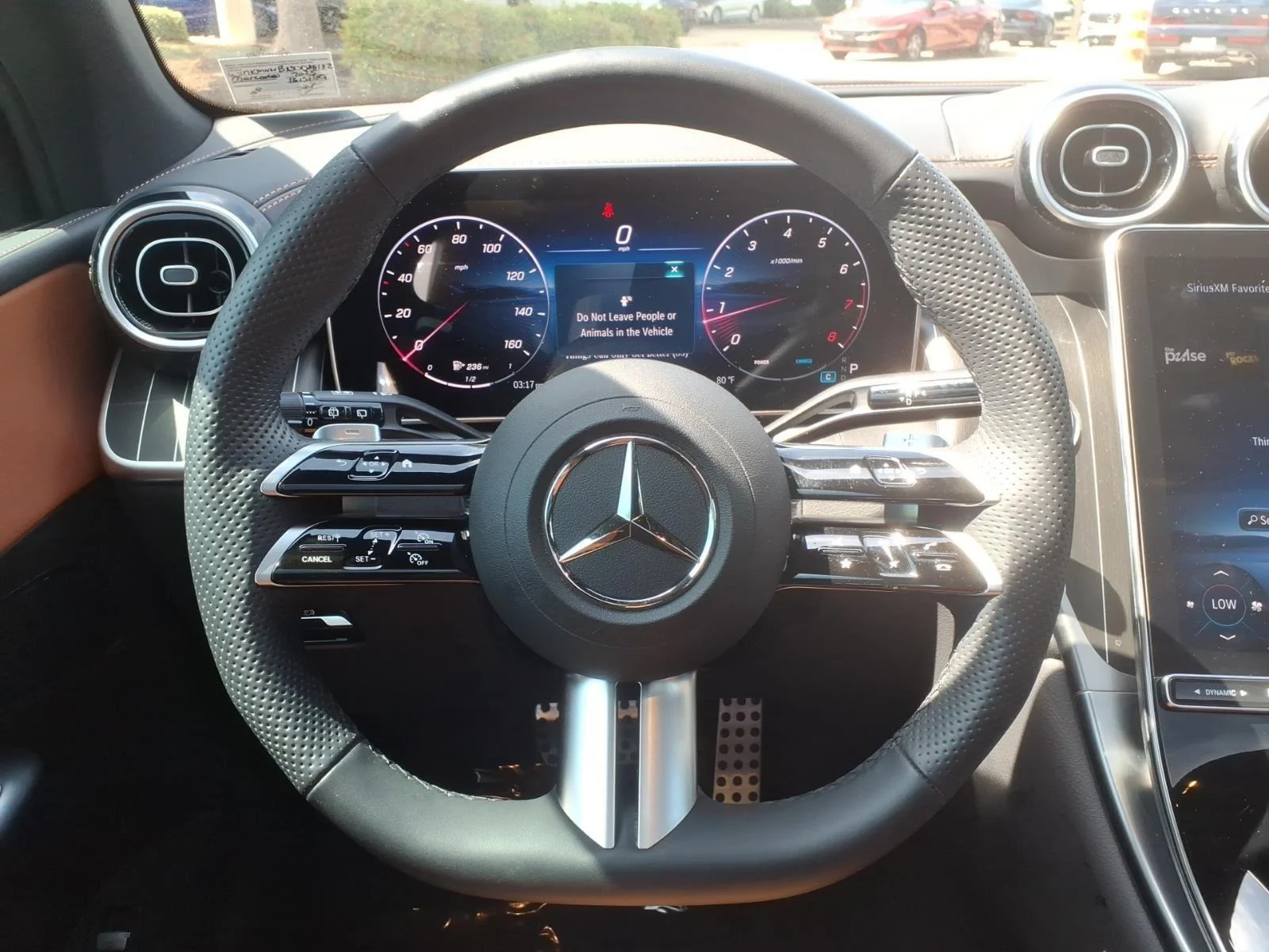 Certified Used 2025 Polar White Mercedes-Benz GLC 300 image 17