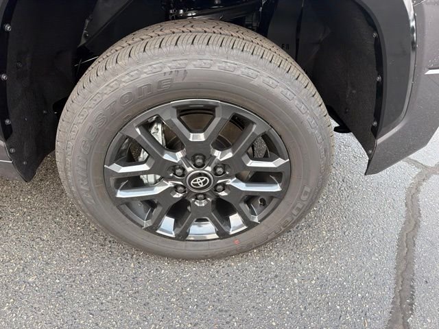 New 2026 Magnetic Gray Metallic Toyota  Platinum image 4