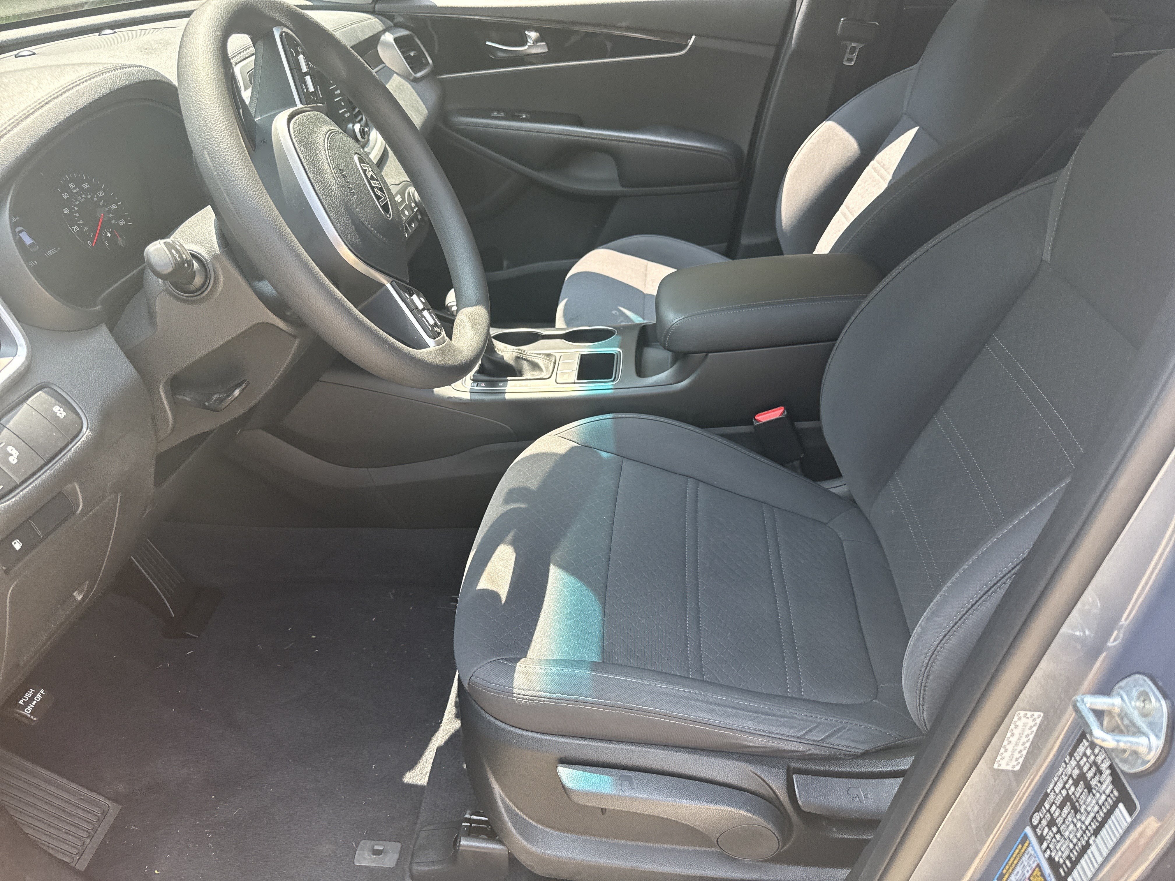 Used 2020 Everlasting Silver Kia LX image 9