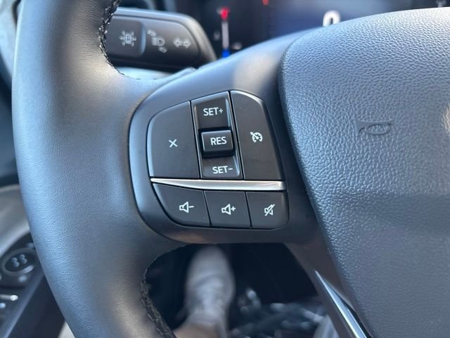 Used 2025 Green Ford XLT image 19