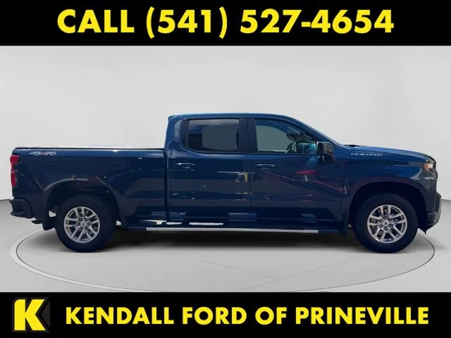 Used 2019 Blue Chevrolet RST image 6