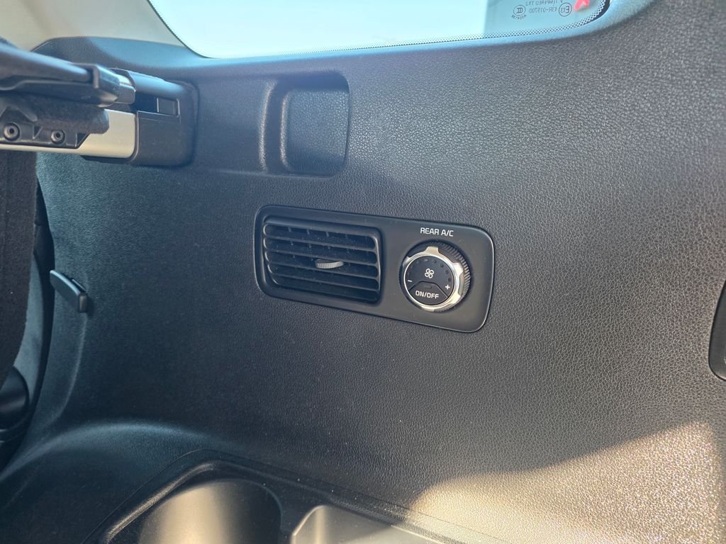 Used 2019 Silver Kia EX image 24