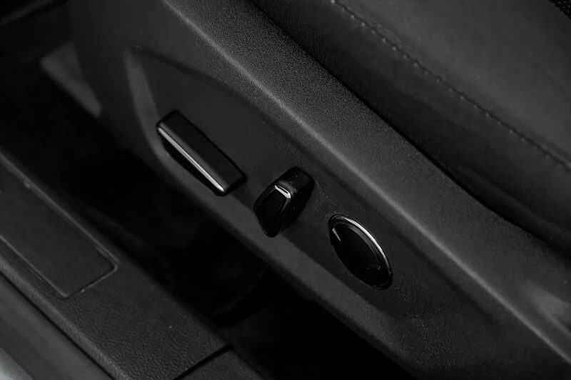 Used 2013 Sterling Gray Metallic Ford SE image 20