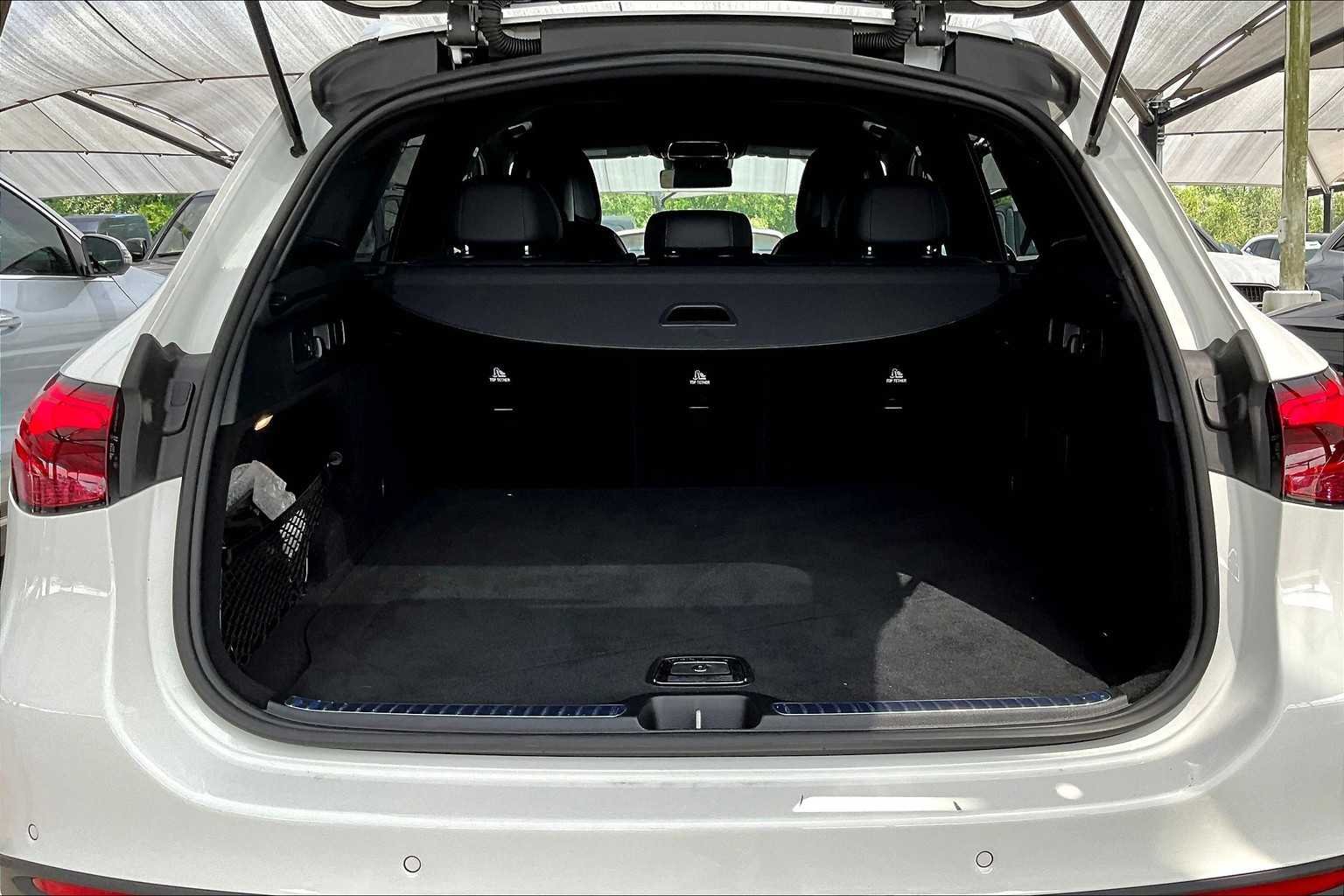 2025 Mercedes-Benz GLC Base - Photo 14