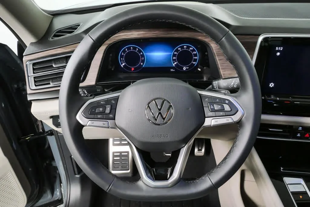 New 2026 Pure Gray Volkswagen 2.0T SEL Premium R-Line image 8