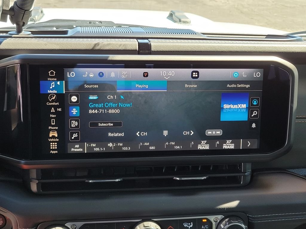 Used 2025 White Jeep Mojave image 18