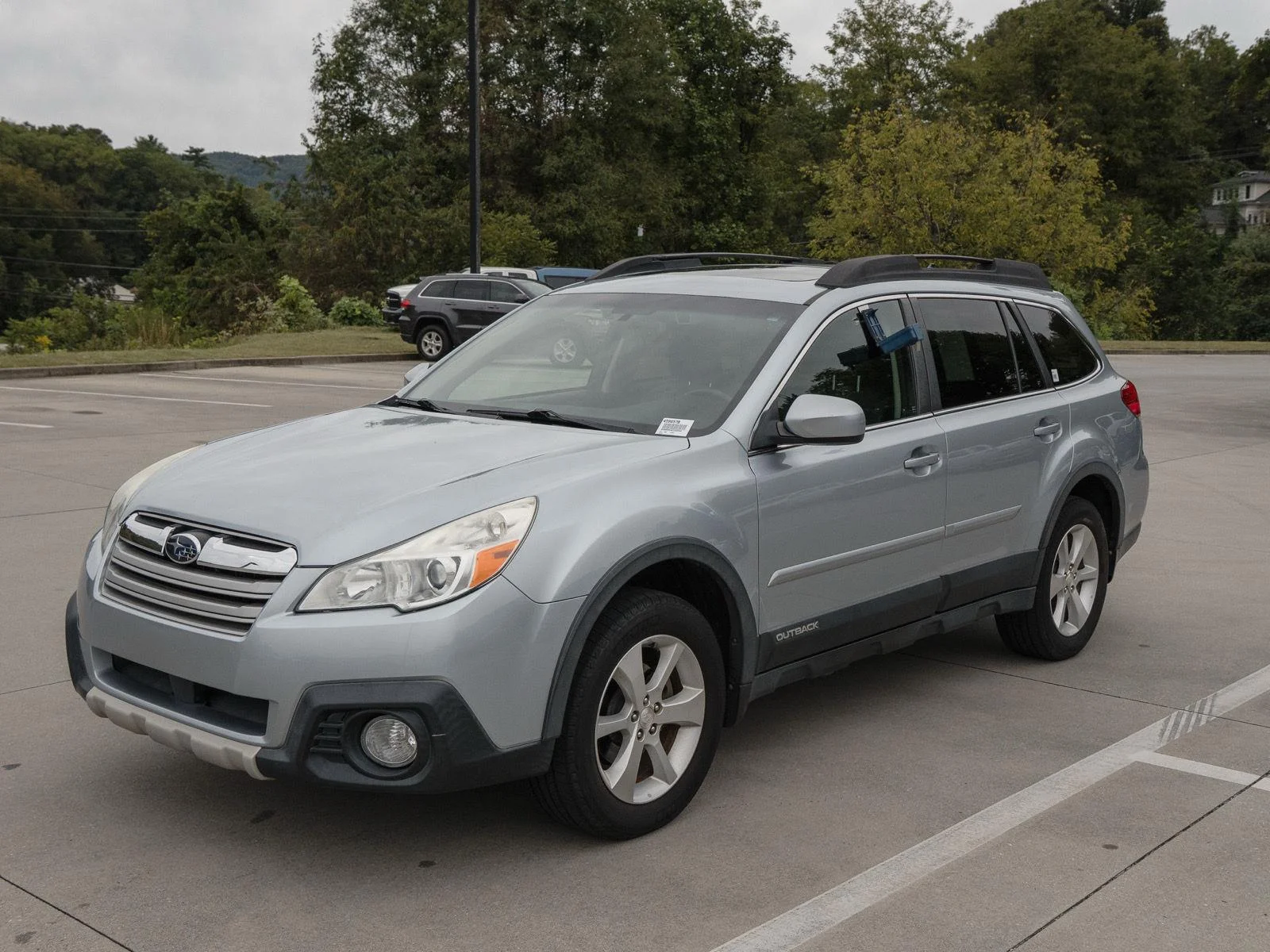 Used 2014 Ice Silver Metallic Subaru 2.5i Limited image 3
