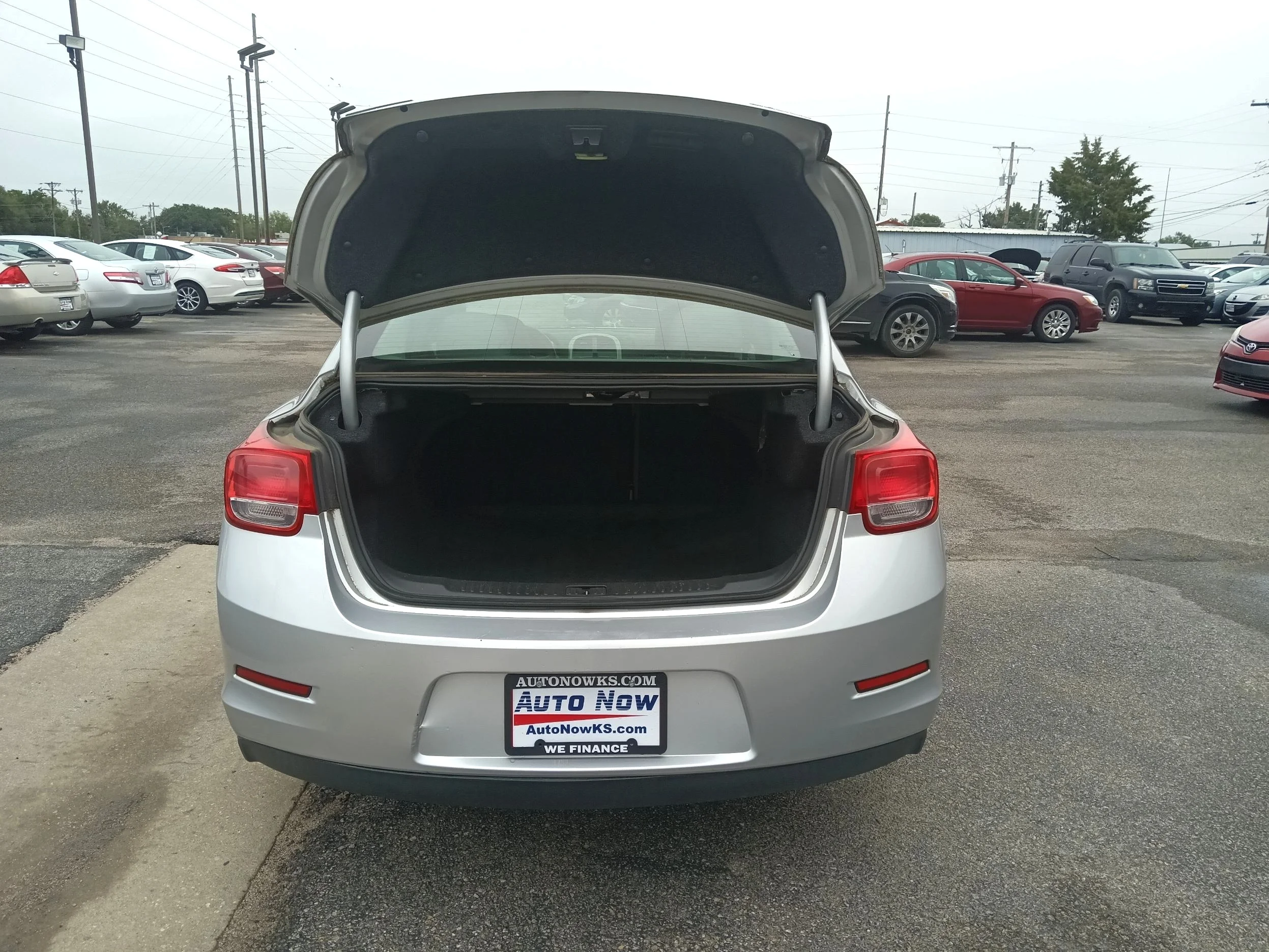 Used 2013 Silver Chevrolet 1FL image 11