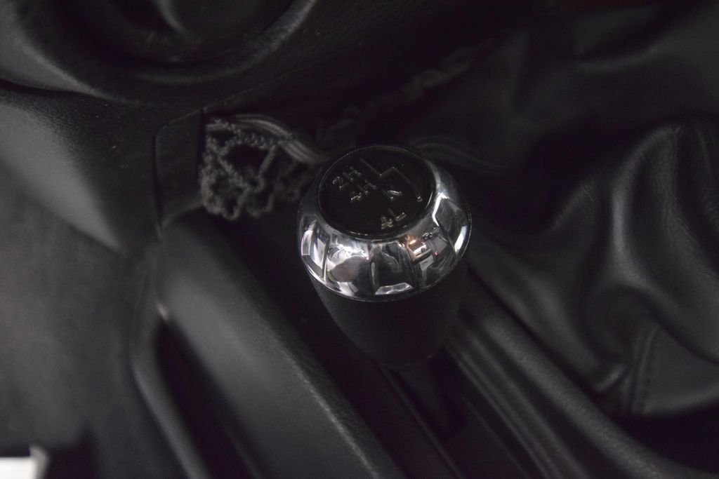 Used 2013 Black Jeep Sahara image 18