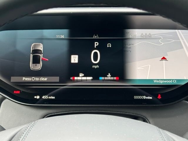 New 2026 Fuji White Land Rover SE image 25