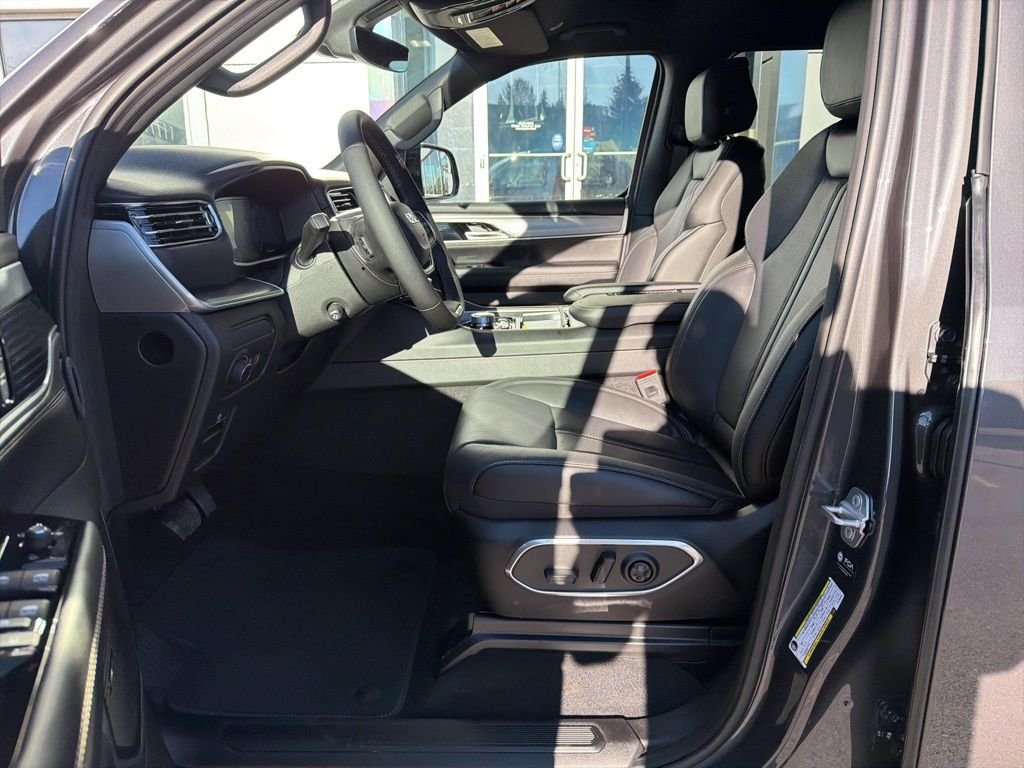 2026 Jeep Grand Wagoneer Limited Altitude - Photo 15