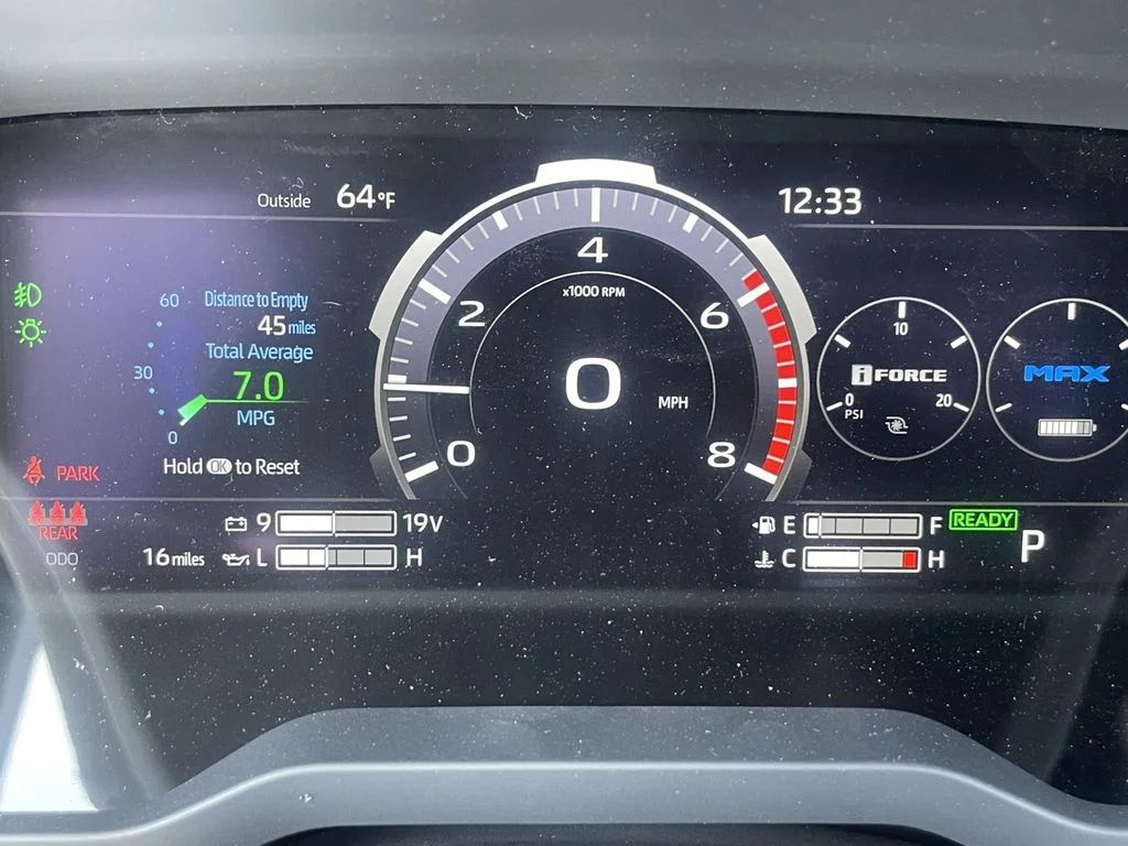 New 2026 Magnetic Gray Metallic Toyota Platinum Hybrid image 20