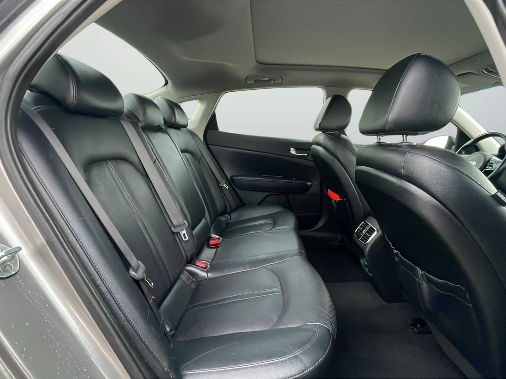 Used 2016 Gray Kia EX image 14