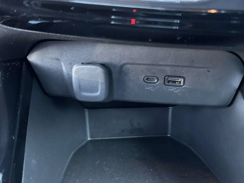 Used 2026 Mosaic Black Metallic Chevrolet LT image 21