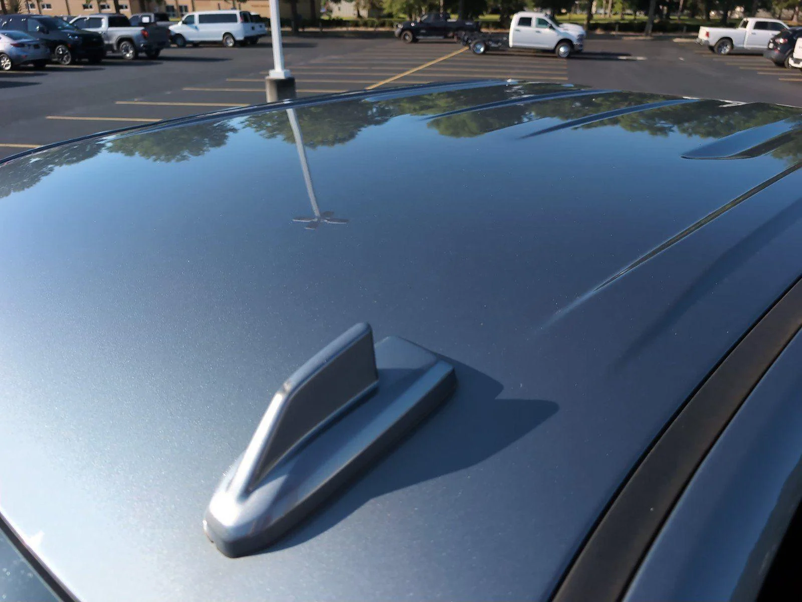 Used 2019 SATIN STEEL METALLIC GMC SLT image 11