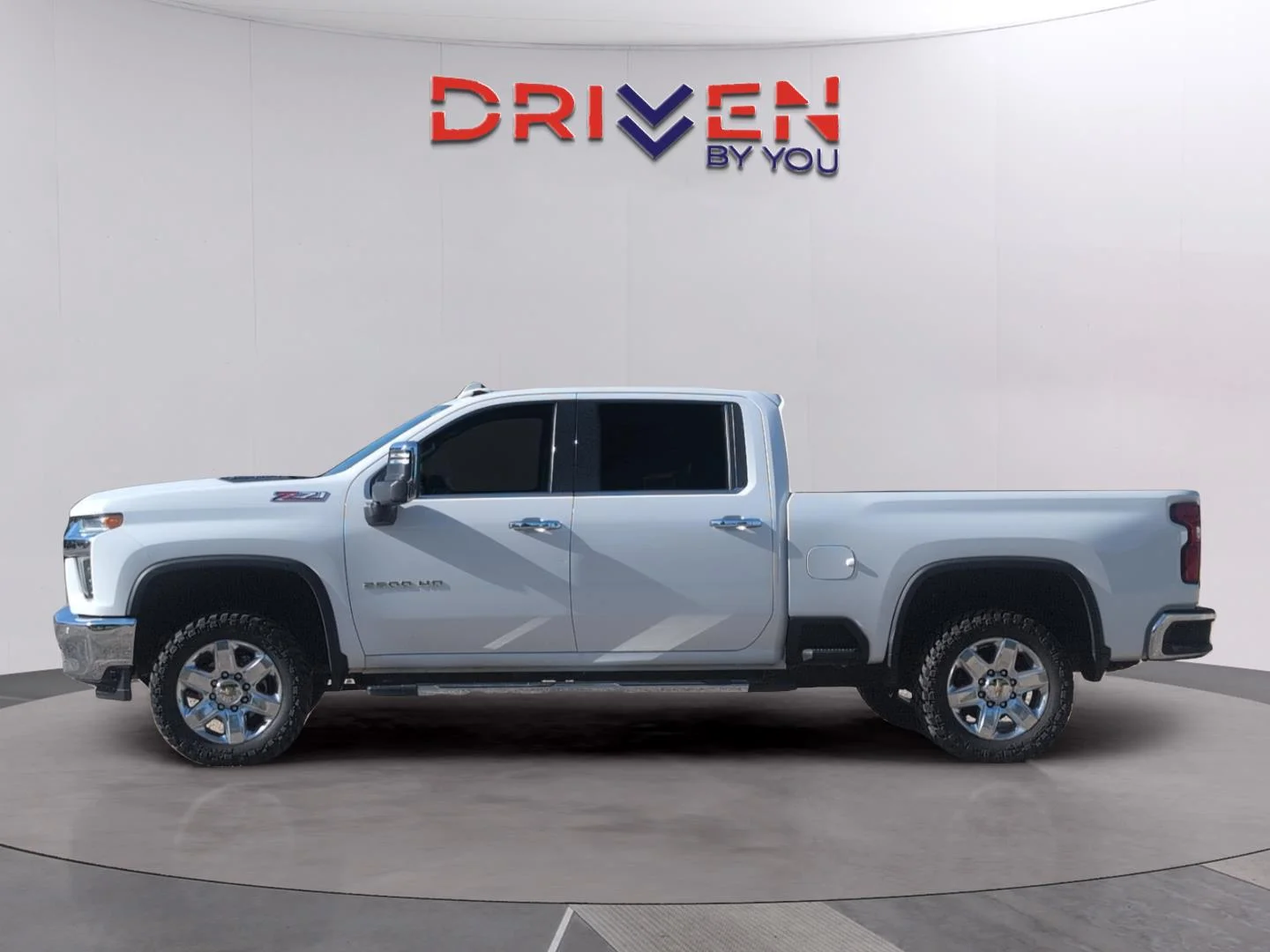 Used 2022 Summit White Chevrolet LTZ image 2