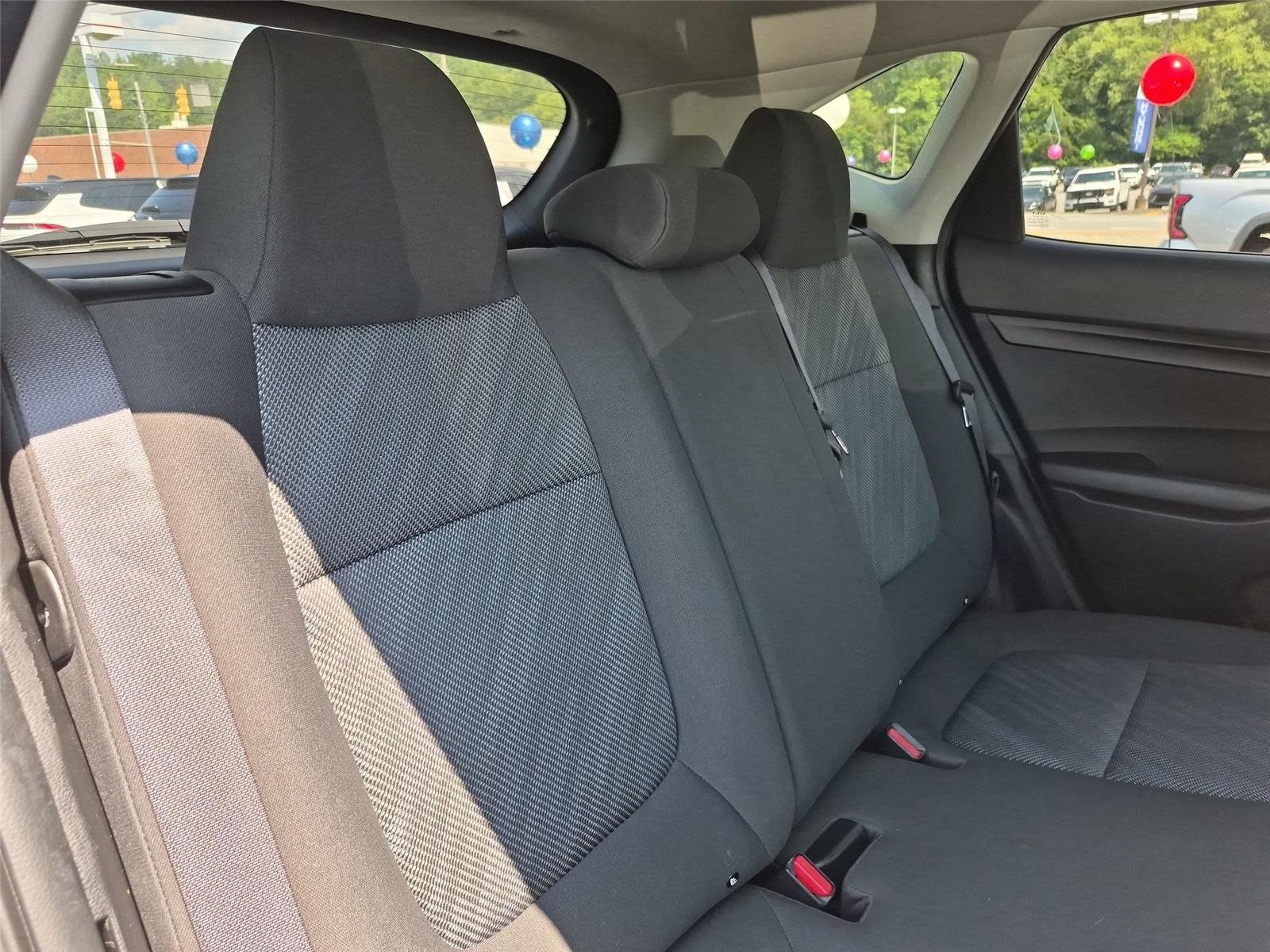 Used 2023 Snow White Pearl Kia LX image 33