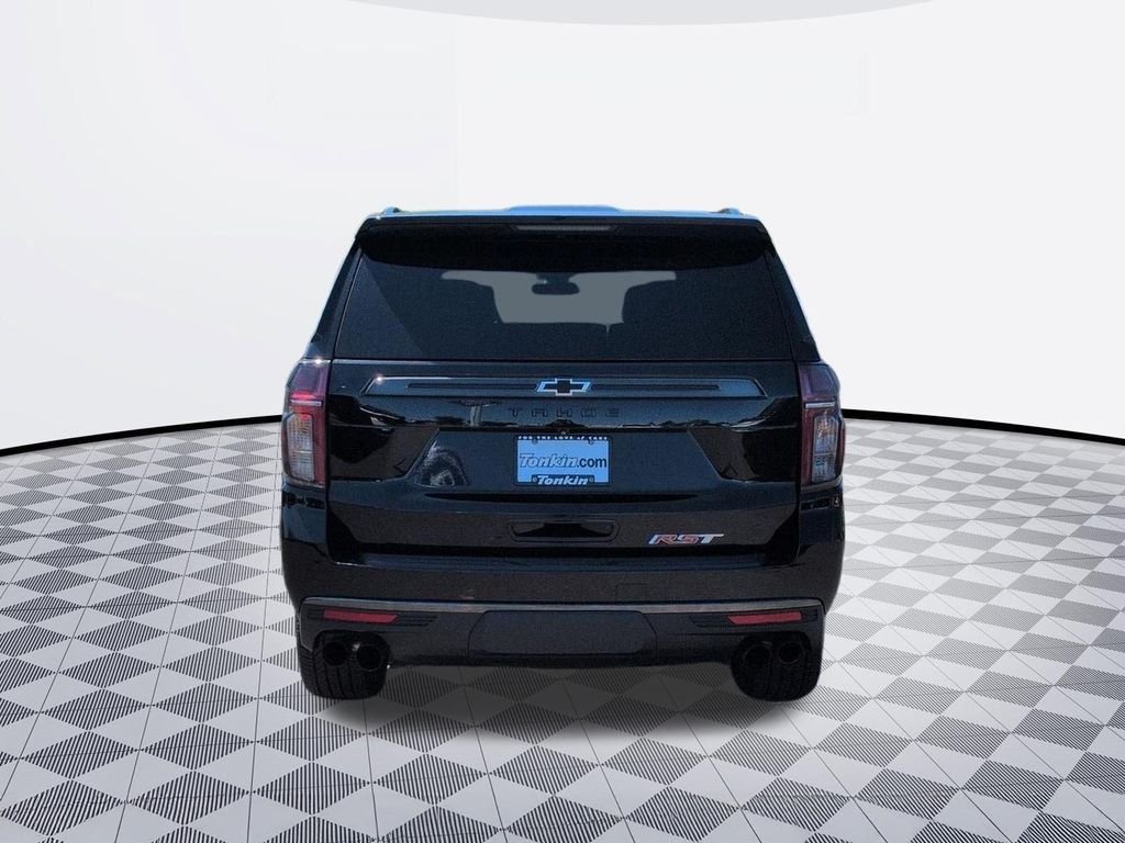 Used 2022 Black Chevrolet RST image 4